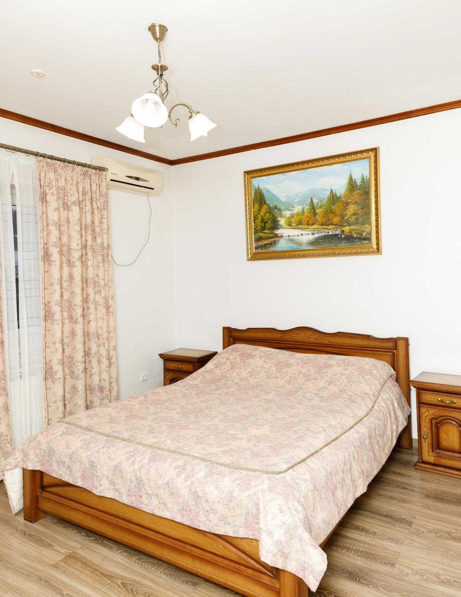 Hotel Gostyniy Dvir Synevir Synevyr Exterior foto