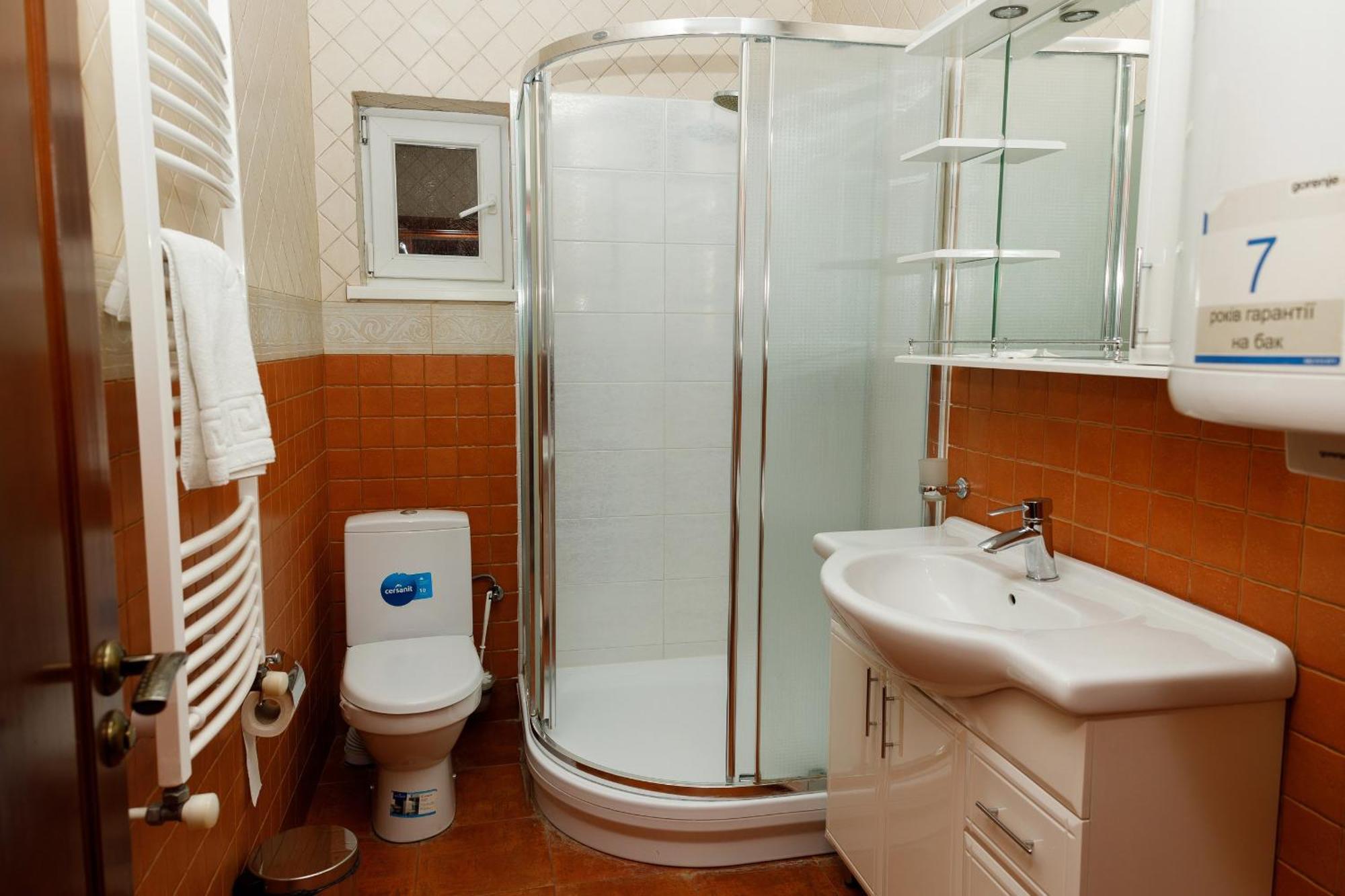 Hotel Gostyniy Dvir Synevir Synevyr Exterior foto